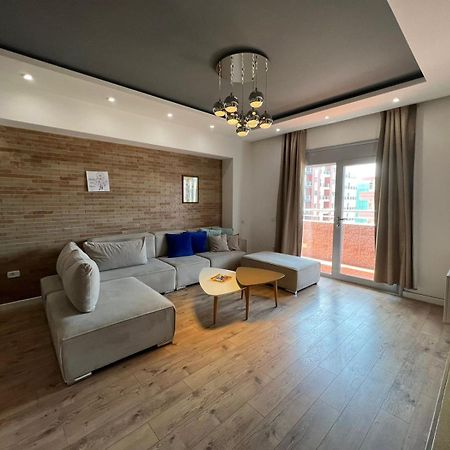 Kreilux Valona Apartment Vlorë Екстериор снимка