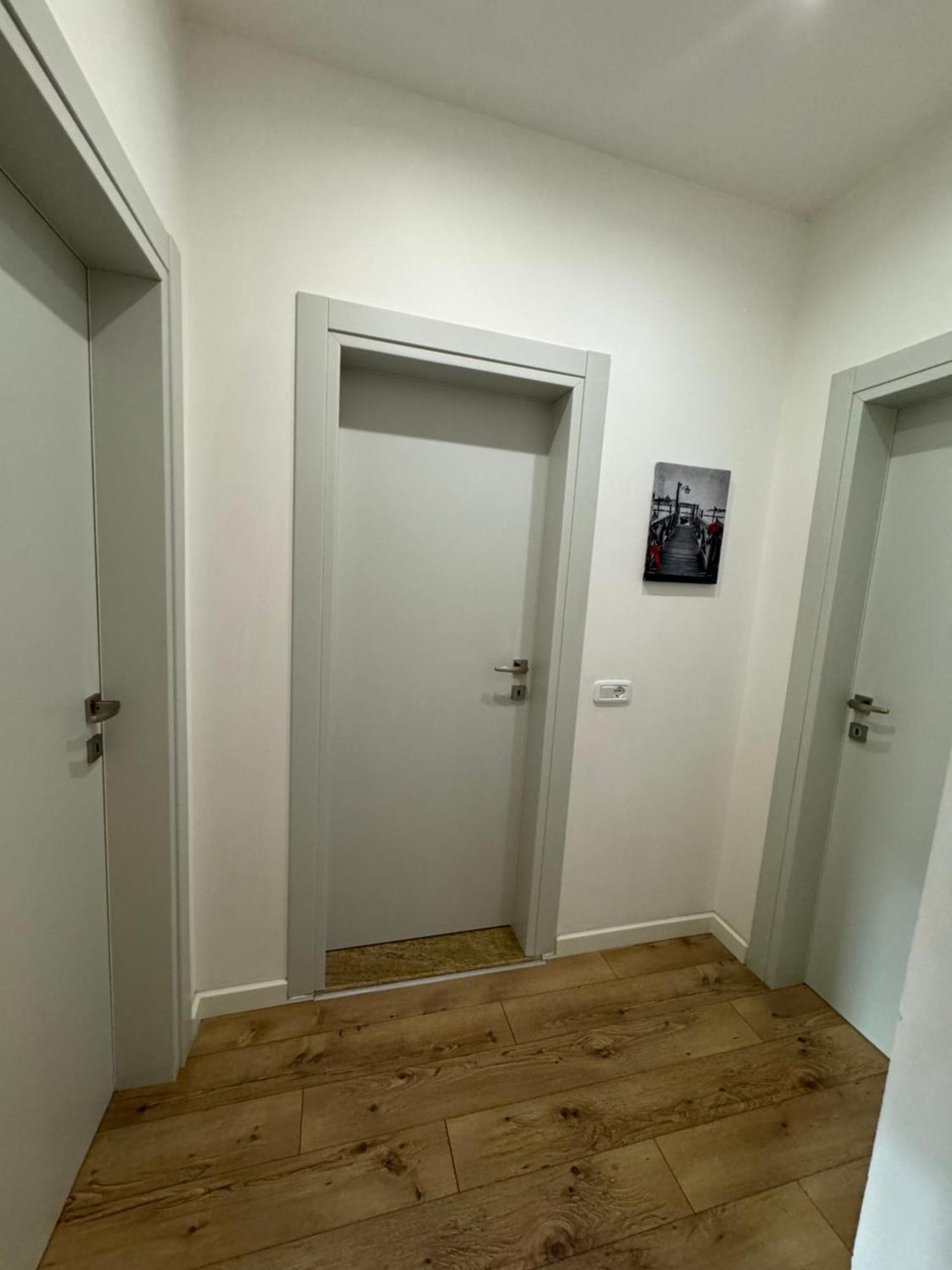 Kreilux Valona Apartment Vlorë Екстериор снимка